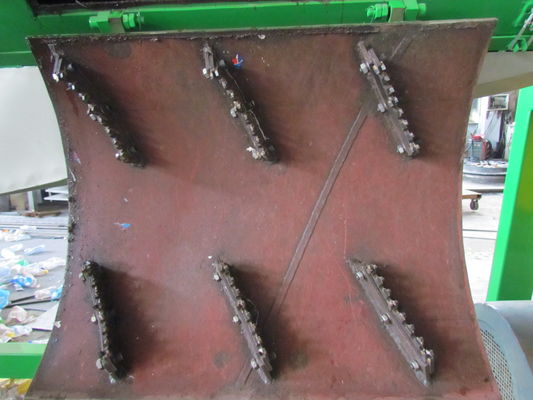 Dispositivo di rimozione di plastica dell'etichetta della bottiglia, macchina di riciclaggio di plastica dell'animale domestico, bottiglia dell'animale domestico che ricicla macchina, bottiglia di acqua che ricicla macchina