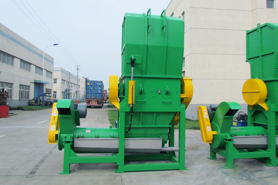 L'entrata 1000*900 55kw ha avvolto la macchina di plastica del frantoio del film