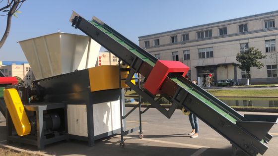 Film elettrici del PE pp della trinciatrice della borsa tessuti 700kg/H 45kw
