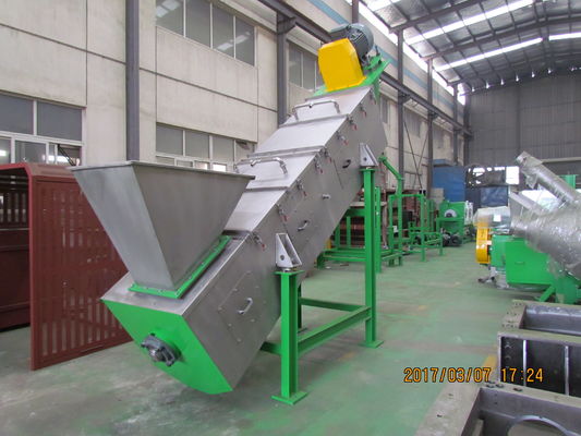 Macchina di riciclaggio di plastica di SS304 37kw per i film del PE pp
