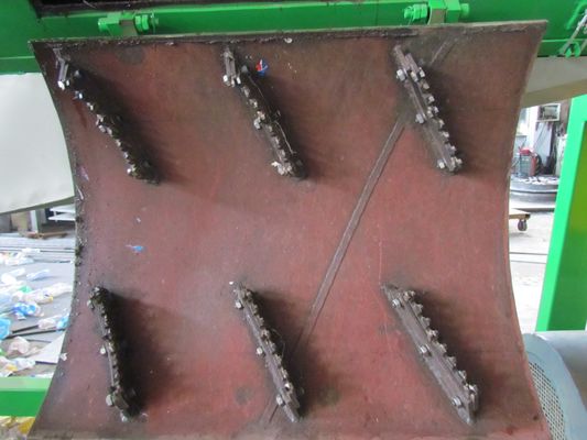 macchina di plastica del dispositivo di rimozione dell'etichetta della bottiglia per l'animale domestico che ricicla linea, bottiglia di acqua che ricicla macchina, bottiglia dell'ANIMALE DOMESTICO che ricicla macchina